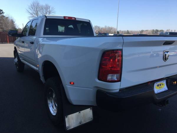 2018 Ram 3500 HD Crew Cab Dually - - by dealer for sale in Wisconsin Rapids, WI – photo 5