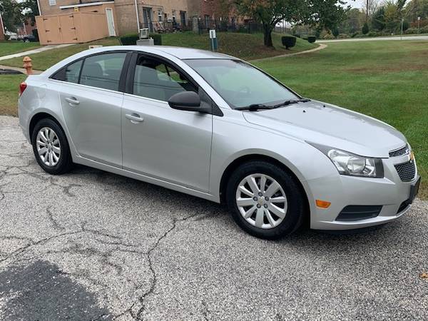 2011 CHEVROLET CRUZE LS SERVICED LOW MILES INSPECTED CLEAN - cars & for sale in Halethorpe, MD – photo 8