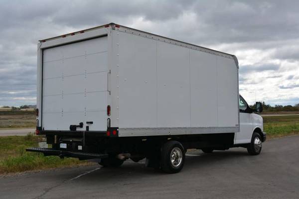 2012 GMC 3500 16ft Box Truck for sale in Columbus, OH – photo 8