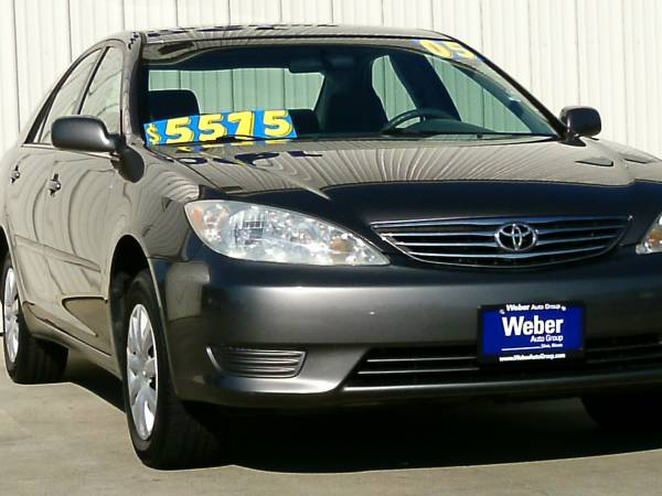 2005 Toyota Camry-EXTREMELY AFFORDABLE AND RELIABLE! for sale in Silvis, IA – photo 5