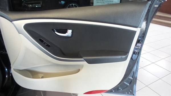 2013 Hyundai Elantra GT for sale in Hamilton, OH – photo 17