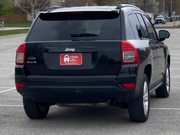 2012 Jeep Compass Sport 4WD - - by dealer - vehicle for sale in Council Bluffs, IA – photo 9