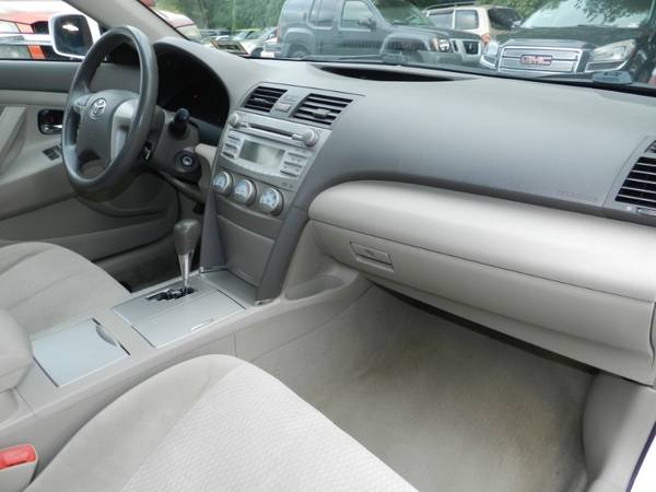 2011 Toyota Camry LE 6-Spd AT for sale in Trenton, NJ – photo 17