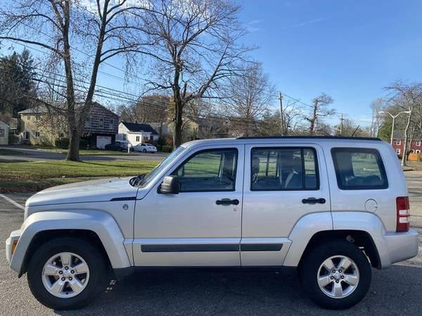 ** 2012 Jeep Liberty Excellent Condition! * Like New *Drive Today! *... for sale in East Northport, NY – photo 13