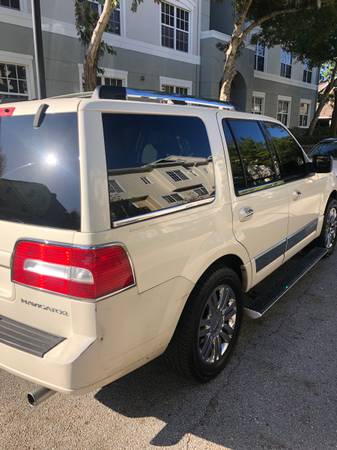 Lincoln Navigator - cars & trucks - by owner - vehicle automotive sale for sale in TAMPA, FL – photo 3