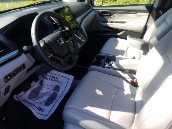 Pristine 2019 Honda Odyssey Touring 2310 miles , Fully loaded! for sale in Philadelphia, PA – photo 8