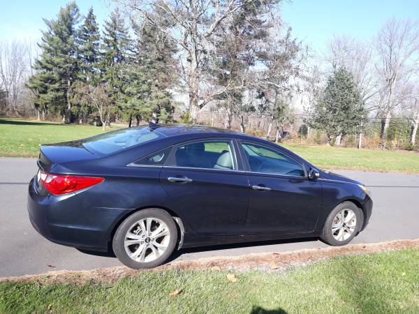 2011 Hyundai sonata limited - cars & trucks - by owner - vehicle... for sale in Lambertville, NJ – photo 2