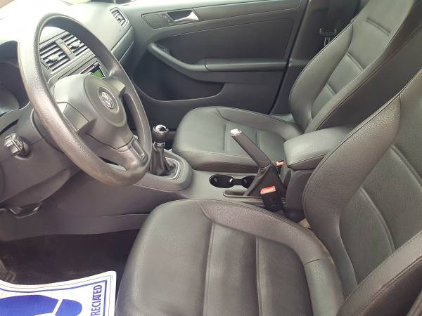2012 Volkswagen Jetta - Hard to find 5spd/Inspection Complete! for sale in Burnsville, MN – photo 4