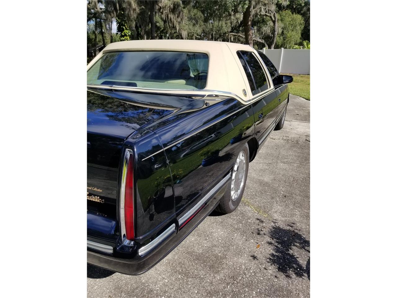 1997 Cadillac DeVille for sale in TAMPA, FL – photo 19