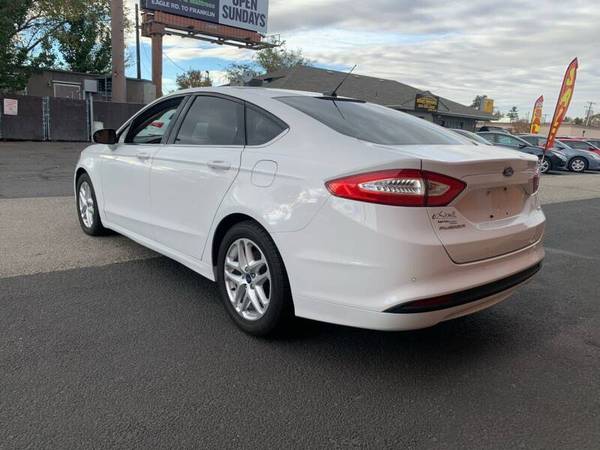 2013 Ford Fusion SE ~~~~SUPER CLEAN~~~~~~AMAZING ON GAS~~~~ - cars &... for sale in Boise, ID – photo 7