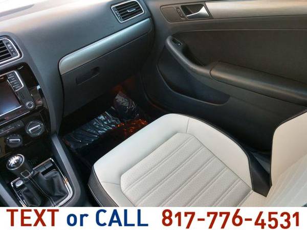 2016 Volkswagen Jetta 1.8T Sport Sedan 4D EZ FINANCING-BEST PRICES for sale in Arlington, TX – photo 17
