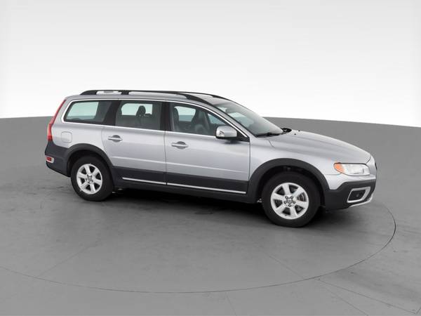 2010 Volvo XC70 3.2 Wagon 4D wagon Silver - FINANCE ONLINE - cars &... for sale in Louisville, KY – photo 14