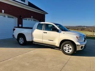 2010 Toyota Tundra 2 WD - cars & trucks - by owner - vehicle... for sale in Pulaksi, TN – photo 2