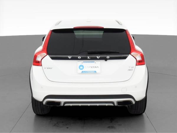 2018 Volvo V60 T5 Cross Country Wagon 4D wagon White - FINANCE... for sale in Washington, District Of Columbia – photo 9