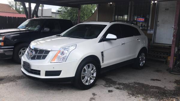 2011 CADILLAC SRX Y 2006 FORD MUSTANG for sale in Brownsville, TX – photo 10