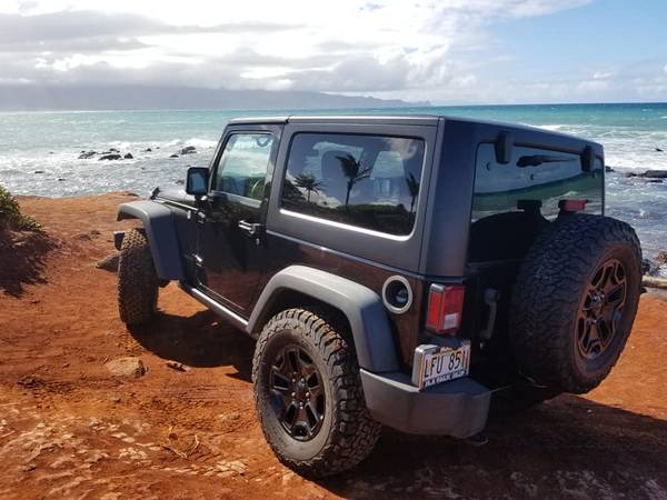 2015 Excellent condition Jeep Wrangler Willy 4x4 Rubicon Package -... for sale in Kahului, HI – photo 8