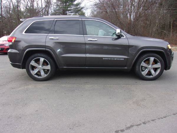 2014 Jeep Grand Cherokee Overland 4x4 4dr SUV WE CAN FINANCE ANY... for sale in Londonderry, NH – photo 6