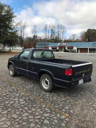 Chevrolet s-10 - cars & trucks - by owner - vehicle automotive sale for sale in Winston Salem, NC – photo 2