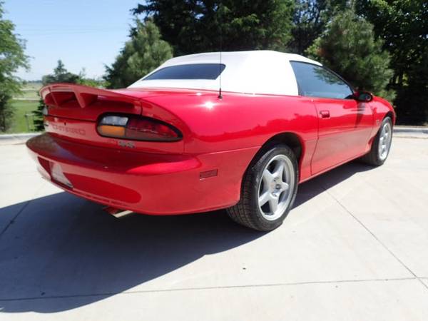 1998 Chevrolet Camaro SS Z28 CONVERTIBLE 6 SPEED 5.7L V8 ONLY 25K MILE for sale in Gretna, IA – photo 8