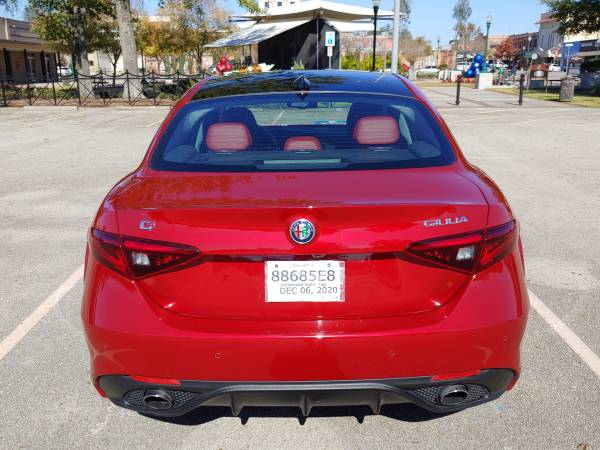 2017 Alfa Romeo Giulia Q4 - cars & trucks - by dealer - vehicle... for sale in Tomball, TX – photo 6
