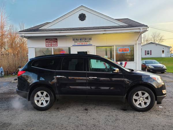 2012 Chevrolet Traverse LT AWD 101K, Two Owners, No Accidents - cars... for sale in Oswego, NY – photo 5