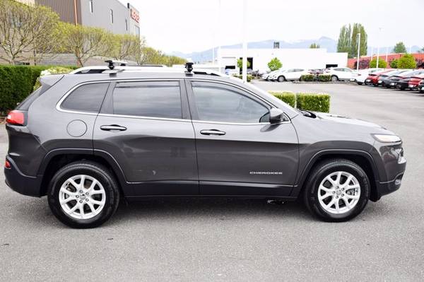 2015 Jeep Cherokee 4WD 4dr Latitude - - by dealer for sale in Burlington, WA – photo 5