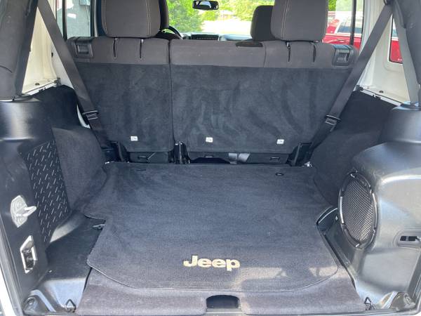 2014 Jeep Wrangler Unlimited - Summer WYA for sale in KERNERSVILLE, NC – photo 10