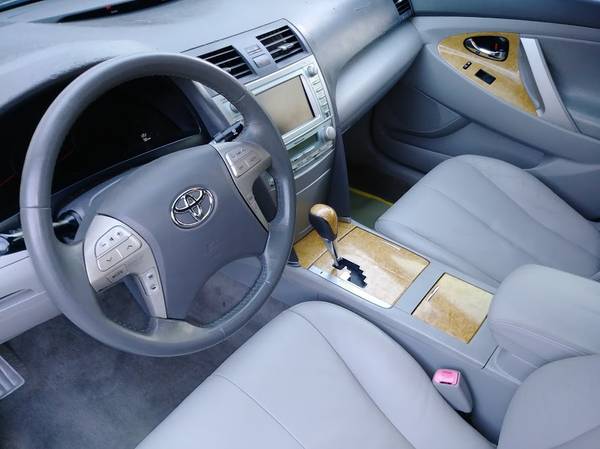 2007 Toyota Camry XLE. Perfect condition. Price is very negotiable! for sale in Clearwater, FL – photo 7