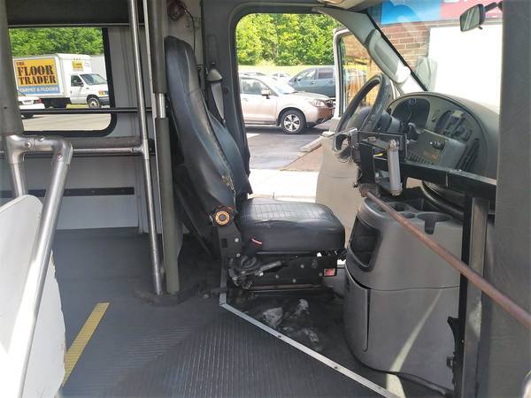 2003 Ford E-450 Shuttle Bus 7 3L Diesel for sale in Rocky Mount, NC – photo 6