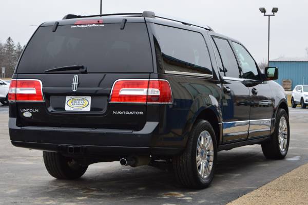 2011 Lincoln Navigator L 4×4 - cars & trucks - by dealer - vehicle... for sale in Alexandria, ND – photo 4