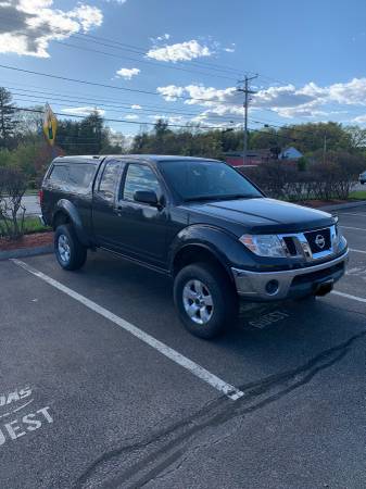 2010 Nissan Frontier 4x4 with ARE cap for sale in Hampton, NH – photo 17