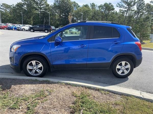 2016 Chevy Chevrolet Trax LT suv Blue for sale in Goldsboro, NC – photo 6