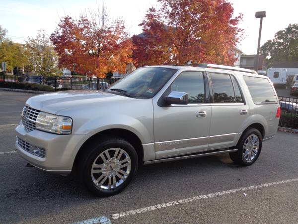 2007 LINCOLN NAVIGATOR - cars & trucks - by owner - vehicle... for sale in New Brunswick, NJ – photo 2