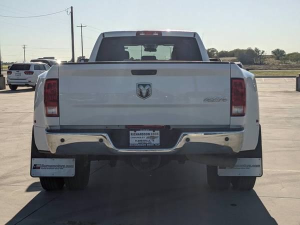 2018 Ram 3500 Tradesman - - by dealer - vehicle for sale in North Floresville, TX – photo 5