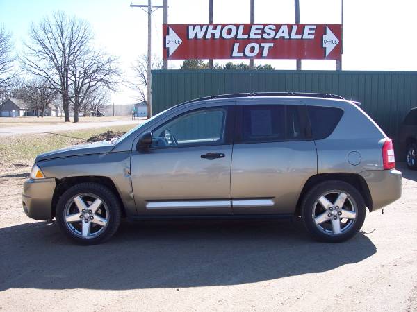 2007 JEEP COMPASS LIMITED W/144, 945 MILES! 4X4, LOW MILES! - cars & for sale in Little Falls, MN