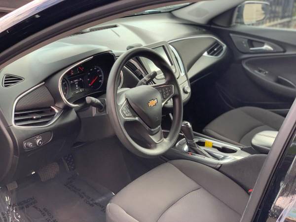 2018 Chevrolet Chevy Malibu LT 4dr Sedan BAD CREDIT OK ! - cars &... for sale in Detroit, MI – photo 10