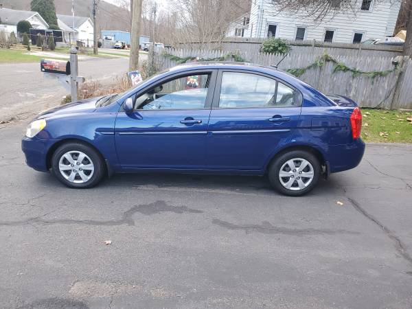 2009 Hyundai Accent - cars & trucks - by owner - vehicle automotive... for sale in Thomaston, CT – photo 12