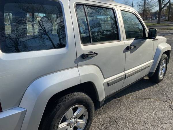 2012 Jeep Liberty Sport SUV 4D Drive Today! for sale in East Northport, NY – photo 6