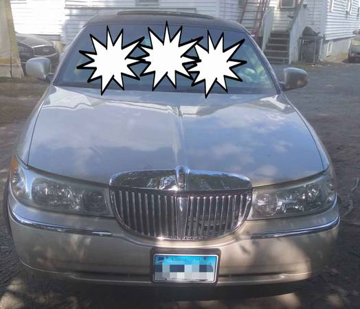 2000 Lincoln TownCar *Cartier Edition* - cars & trucks - by owner -... for sale in Hartford, CT – photo 4