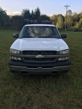2004 Chevy Silverado **LOW MILES** Work truck for sale in Union Mills, NC – photo 19