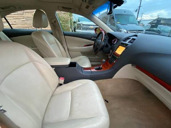2012 Lexus ES 350 4dr Sdn - - by dealer - vehicle for sale in Orange, CA – photo 8
