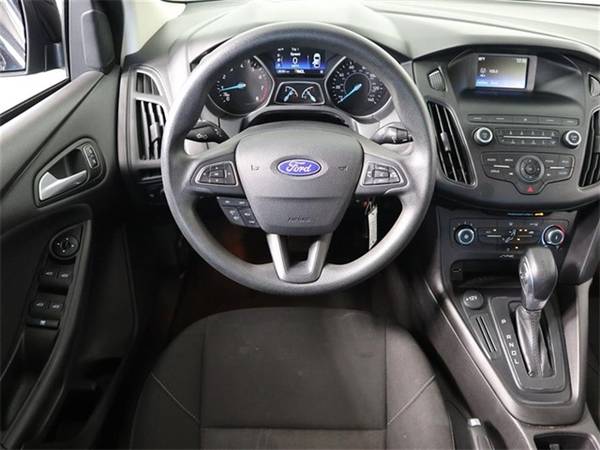 2018 Ford Focus SE sedan Shadow Black for sale in Pinellas Park, FL – photo 19