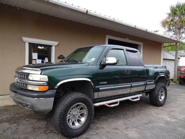 2001 Chevrolet Silverado 1500 LS Ext Cab Short Bed 4WD - cars & for sale in Picayune, MS – photo 2