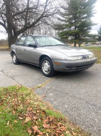 Saturn SL1 - low mileage, inspected, reliable, 38 MPG - cars &... for sale in Bethlehem, PA – photo 3