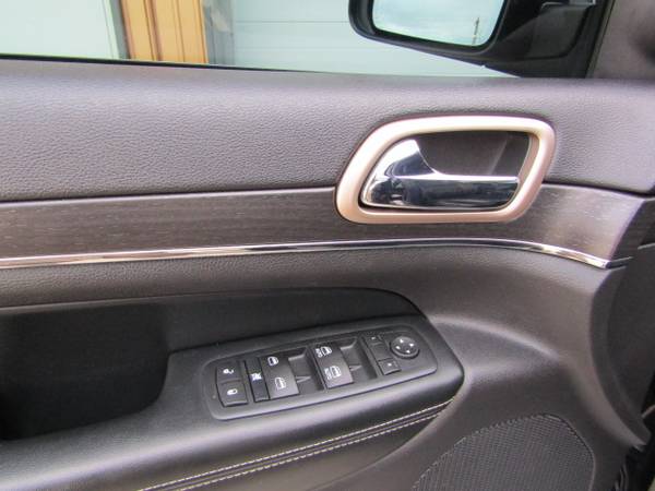 2015 Jeep Grand Cherokee/4WD 4dr Limited - - by for sale in New Glarus, WI – photo 21