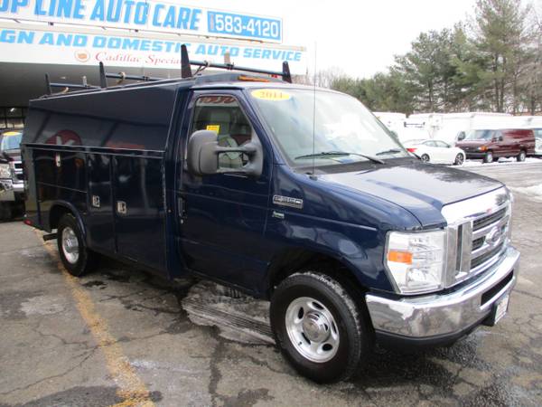 2011 Ford Econoline Commercial Cutaway E-350 ENCLOSED UTILITY BODY for sale in south amboy, VT – photo 2