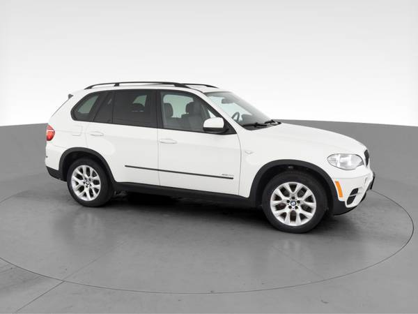 2012 BMW X5 xDrive35i Sport Utility 4D suv White - FINANCE ONLINE -... for sale in Cleveland, OH – photo 14