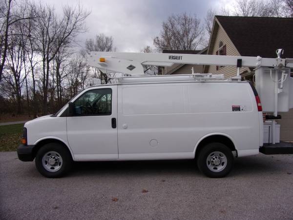 2007 Chevrolet Express Cargo Van RWD 3500 135 - cars & trucks - by... for sale in New Oxford, MD – photo 5