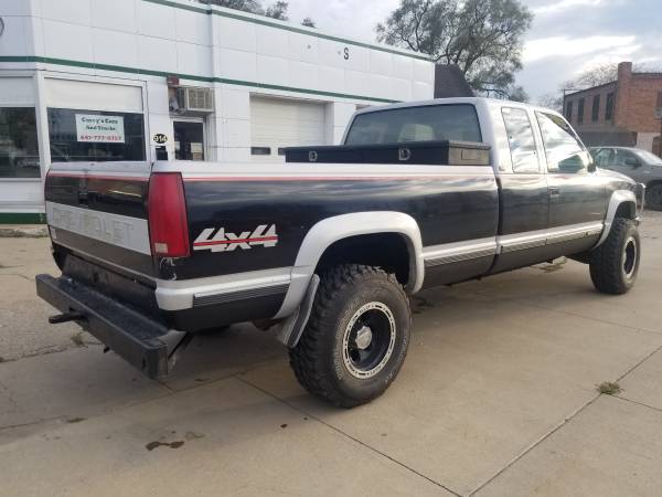 **SOLD**1993 CHEVROLET 2500*4X4*TURBO DIESEL* - cars & trucks - by... for sale in Ottumwa, MO – photo 2