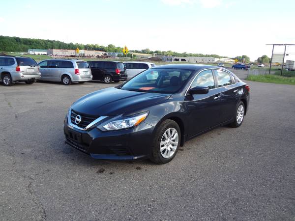 2017 Nissan Altima 2.5 S Only 8k Miles Financing Available! for sale in Shakopee, MN – photo 7